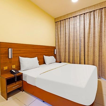 Oyo 925 Emirates Hotel Ντουμπάι Εξωτερικό φωτογραφία
