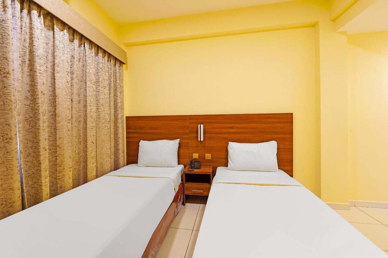 Oyo 925 Emirates Hotel Ντουμπάι Εξωτερικό φωτογραφία