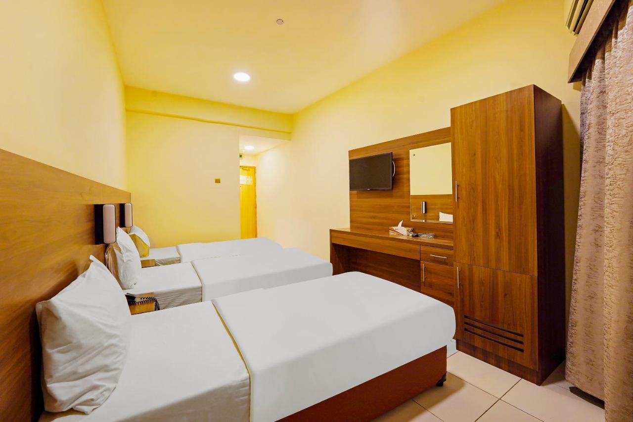 Oyo 925 Emirates Hotel Ντουμπάι Εξωτερικό φωτογραφία