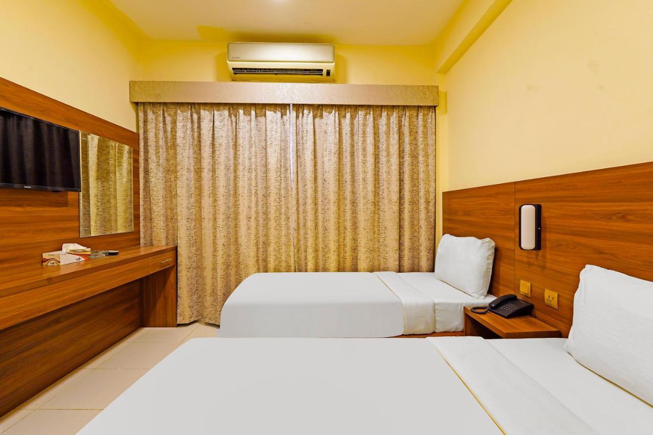 Oyo 925 Emirates Hotel Ντουμπάι Εξωτερικό φωτογραφία