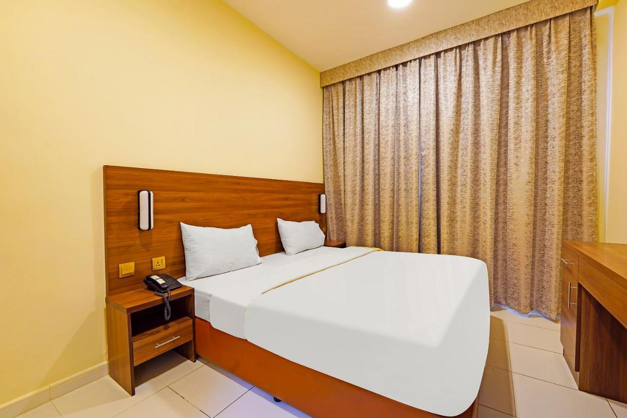 Oyo 925 Emirates Hotel Ντουμπάι Εξωτερικό φωτογραφία