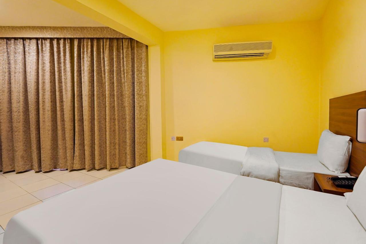 Oyo 925 Emirates Hotel Ντουμπάι Εξωτερικό φωτογραφία