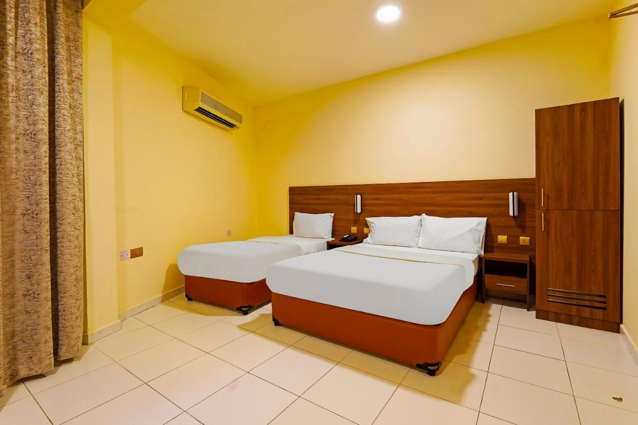 Oyo 925 Emirates Hotel Ντουμπάι Εξωτερικό φωτογραφία