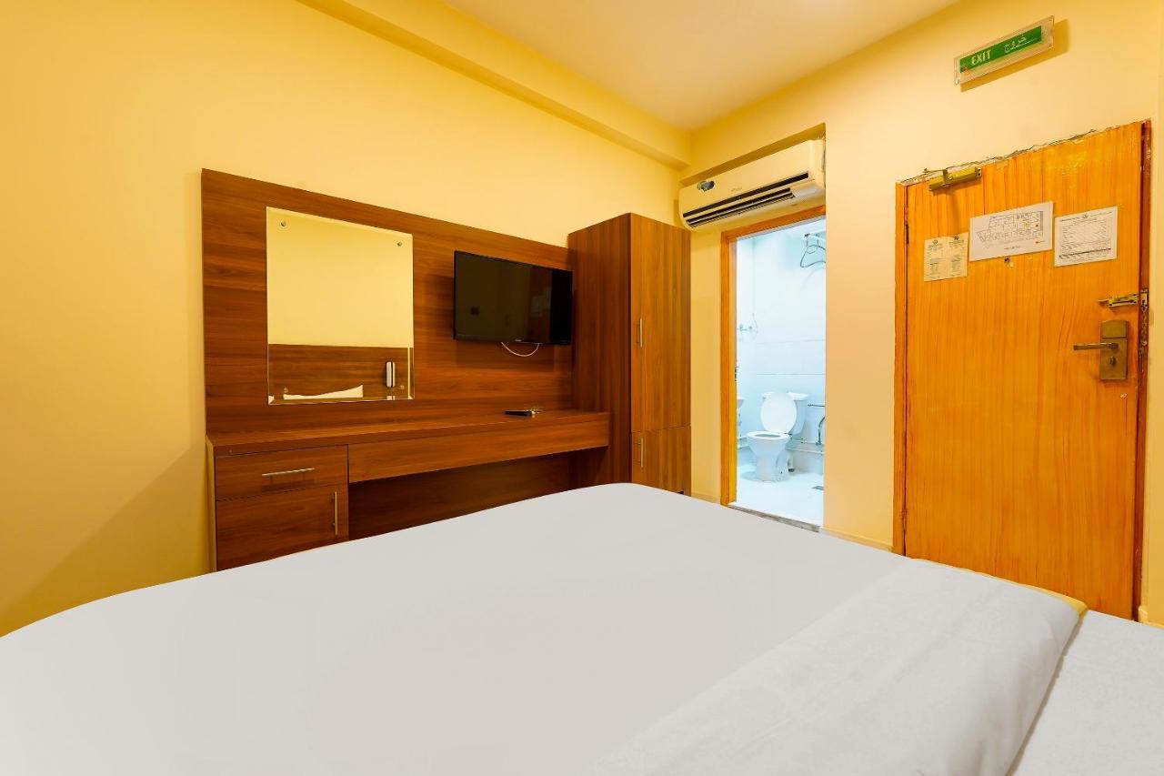 Oyo 925 Emirates Hotel Ντουμπάι Εξωτερικό φωτογραφία