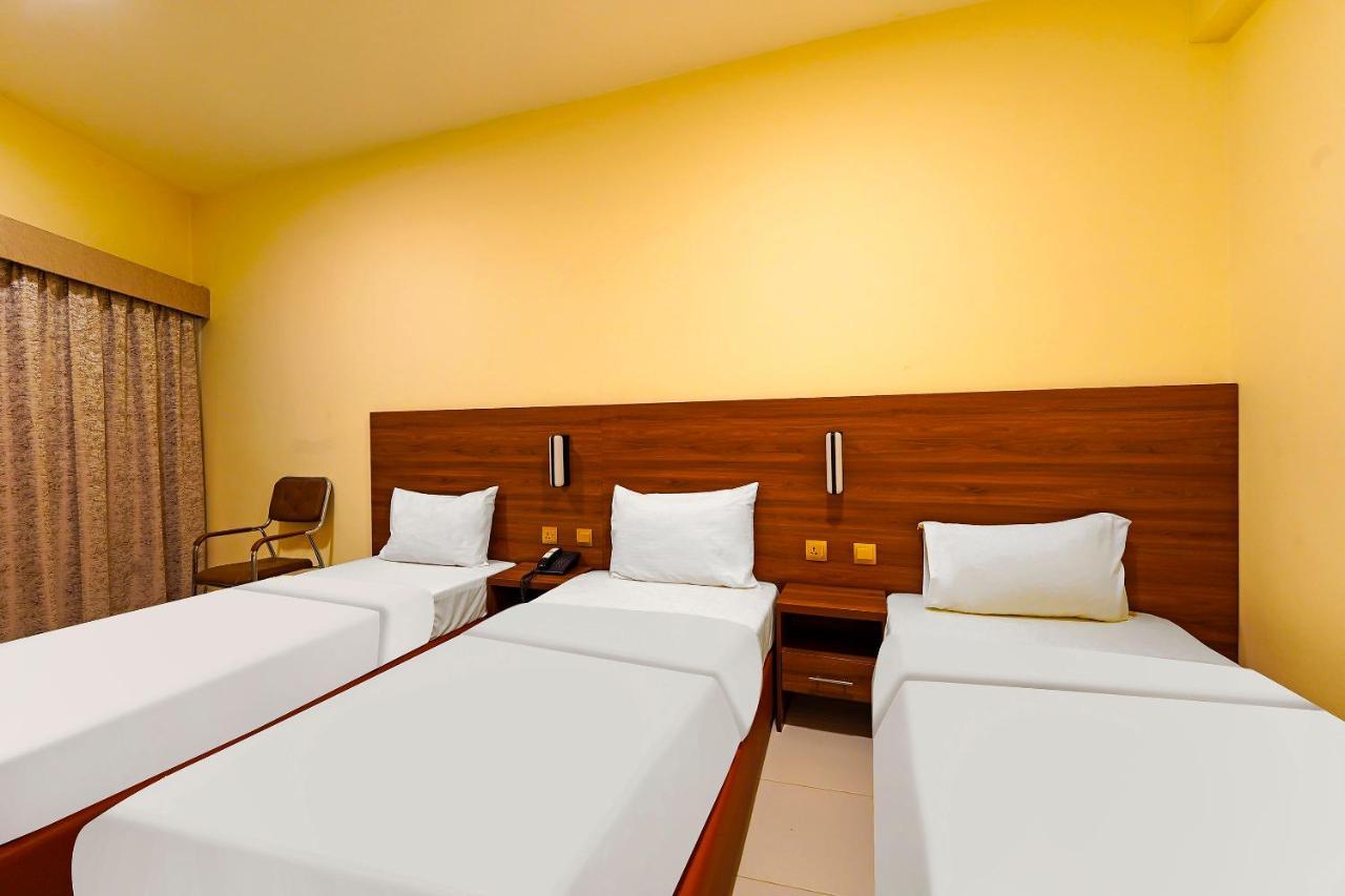Oyo 925 Emirates Hotel Ντουμπάι Εξωτερικό φωτογραφία